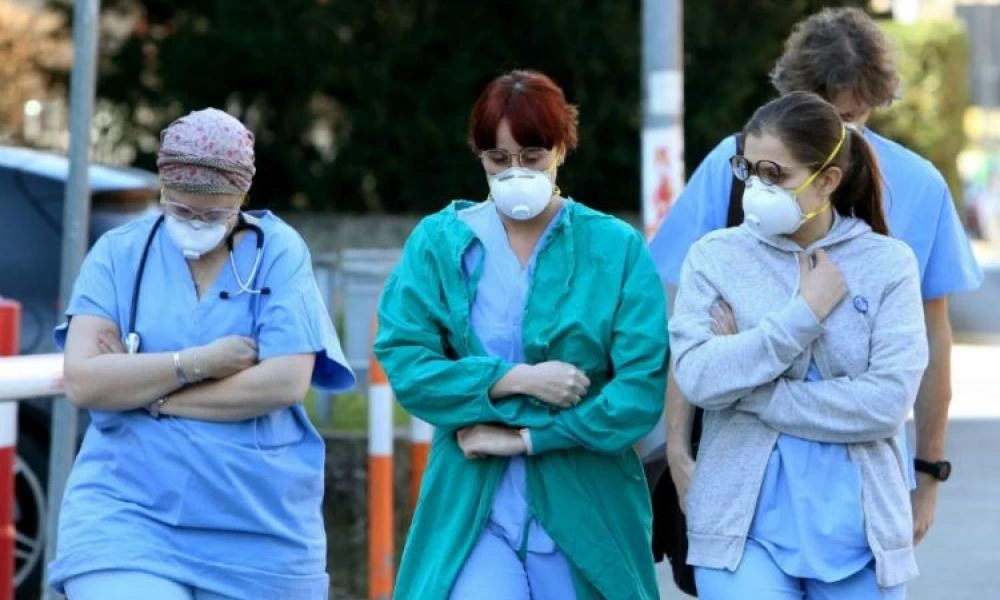 Επιστολή-γροθιά 200 νοσοκομειακών για τον κορονοϊό